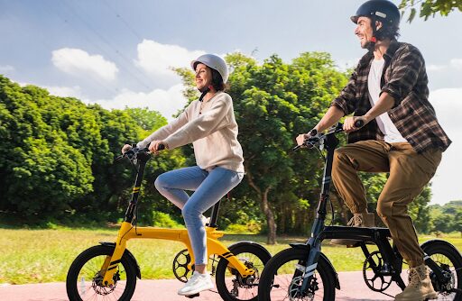 what-are-the-health-benefits-of-riding-e-bikes-compared-to-regular-bicycles?