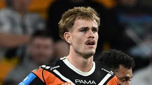 the-history-of-lachlan-galvin-–-between-contract-unrest-and-nrl-theatre
